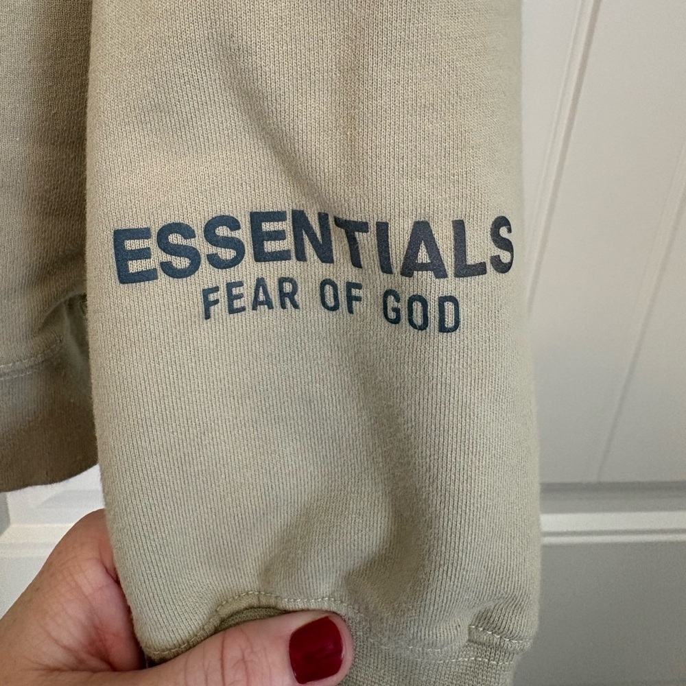 FOG fear of god Essentials crew neck sweatshirt khaki olive color size small - Picture 4 of 7
